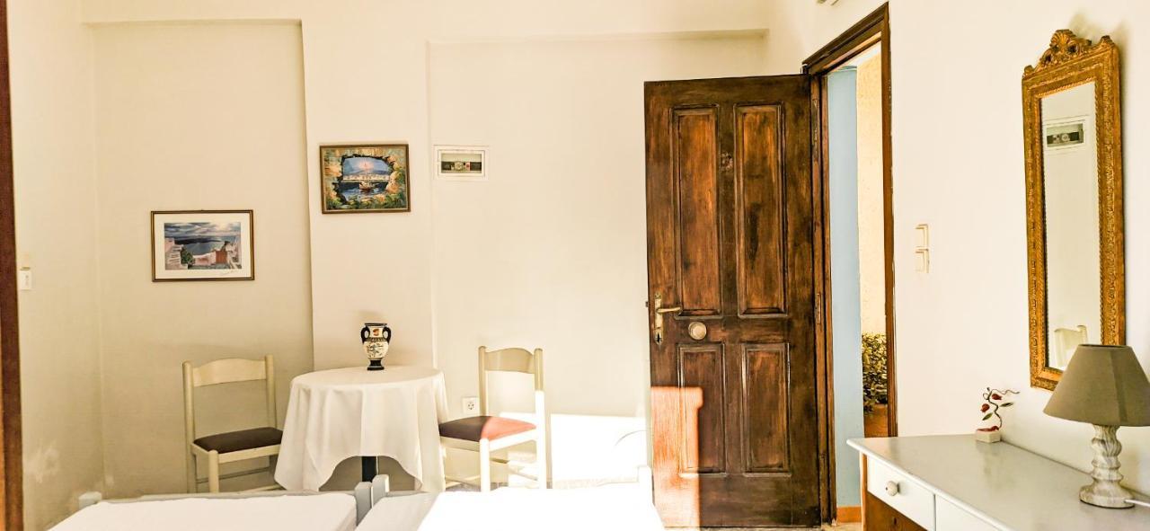 Knossos apartment - restaurant Palaikastro Exterior foto